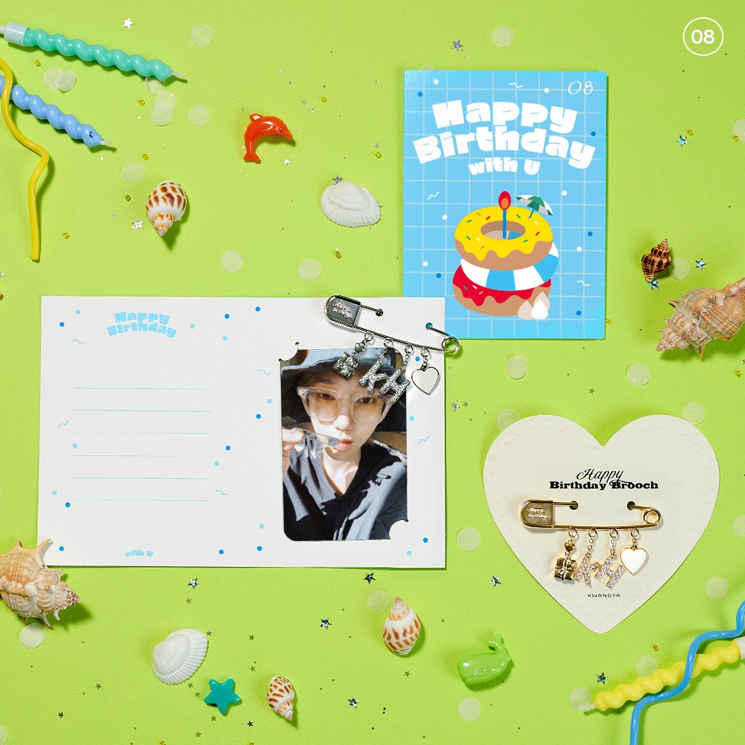 YESUNG ARTIST BIRTHDAY BROOCH&BIRTHDAY CARD – Aegyo Korean Merchandise